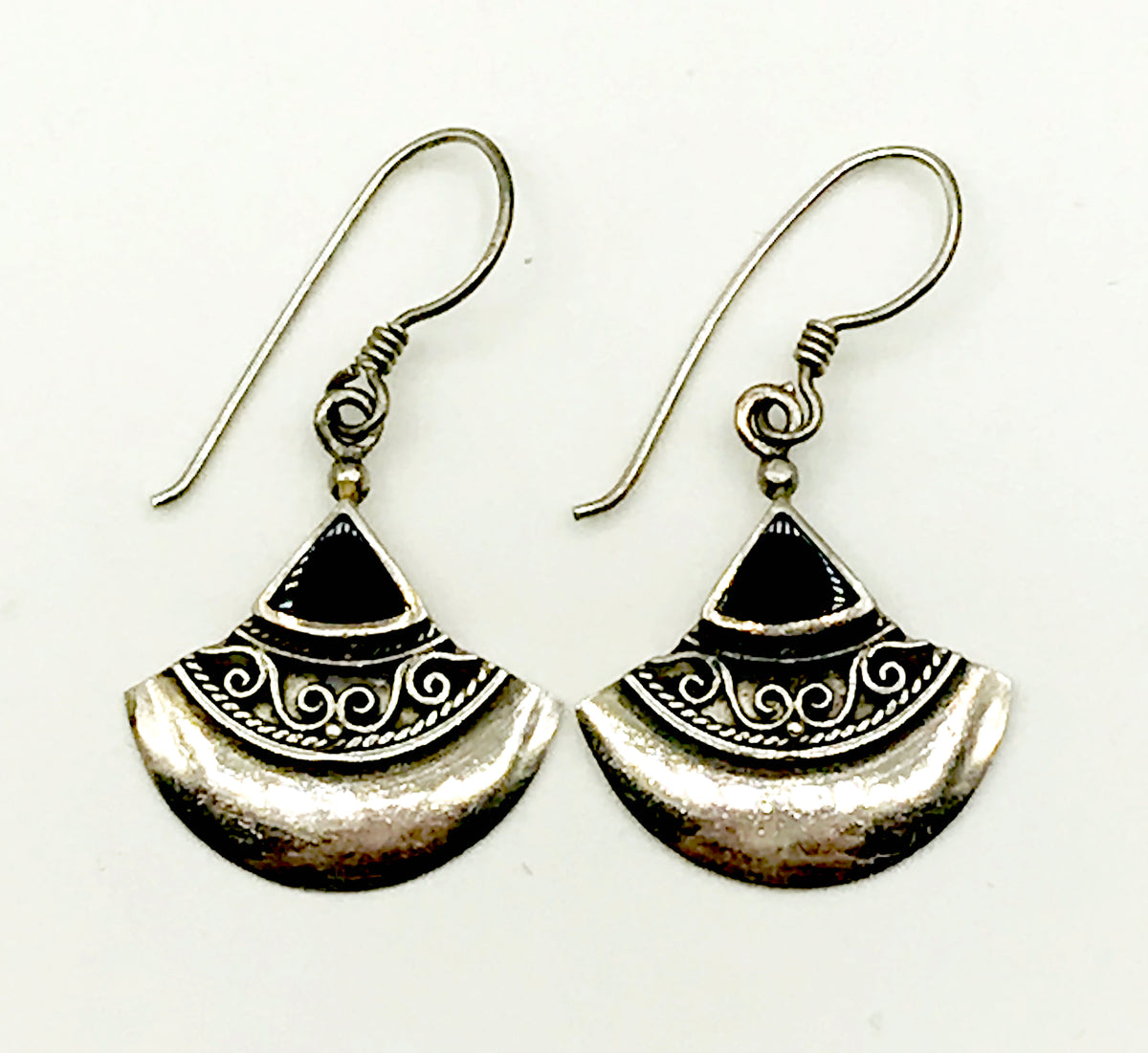 ★MIDNIGHT MOMENT.★ onyx bold earring Eternally Bonded 8.0mm Onyx Button Stud Earrings in 14K Gold